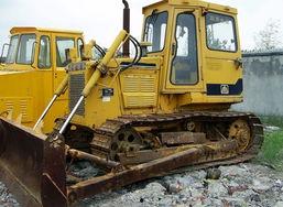 国产小型推土机视频播放,高效作业，助力乡村振兴